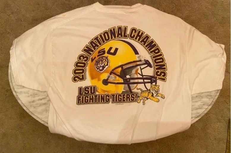LSU Tigers 2003 National Champions T-Shirt — XL